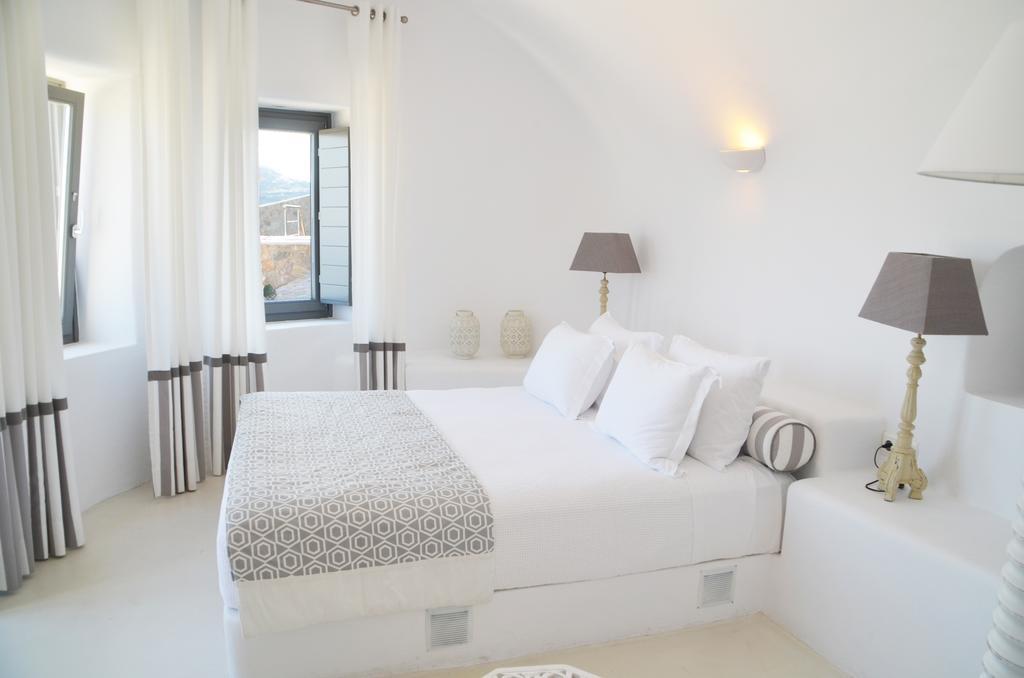 Kamini Santorini Villas Pyrgos Kallistis Exterior photo